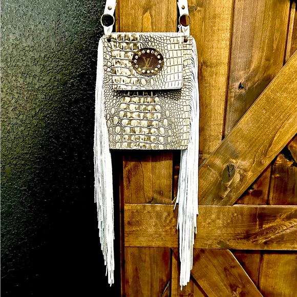 Keep It Gypsy Handbags - NWT Keep It Gypsy Chrome Silver Croc Tonya Upcycled Bag